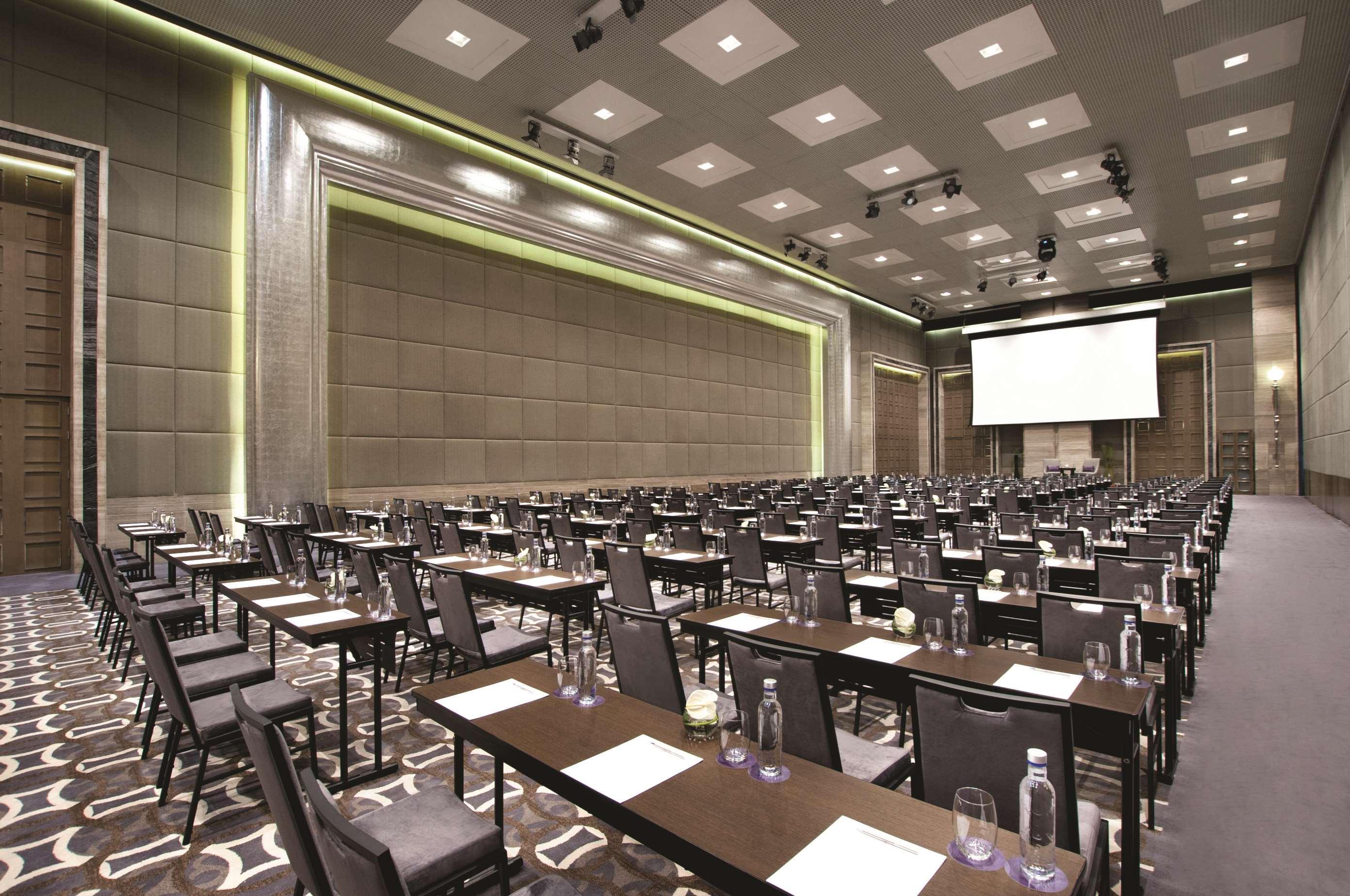 Hotel Hyatt Regency Gurgaon Exterior foto